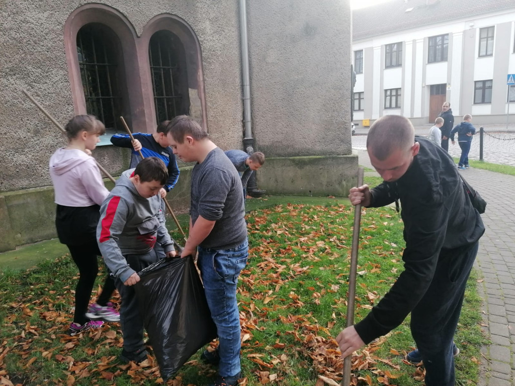 Młodzież i Rodzina Katyńska