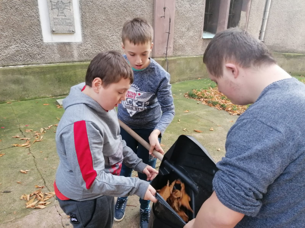 Młodzież i Rodzina Katyńska