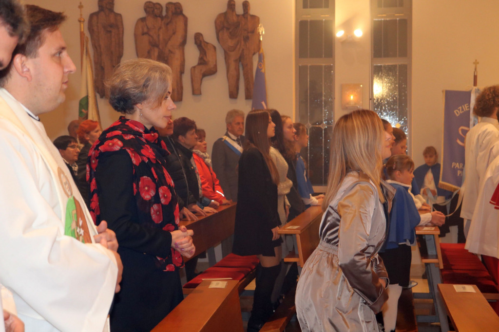 Arcybiskup poświęcił odnowiony kościół i ołtarz