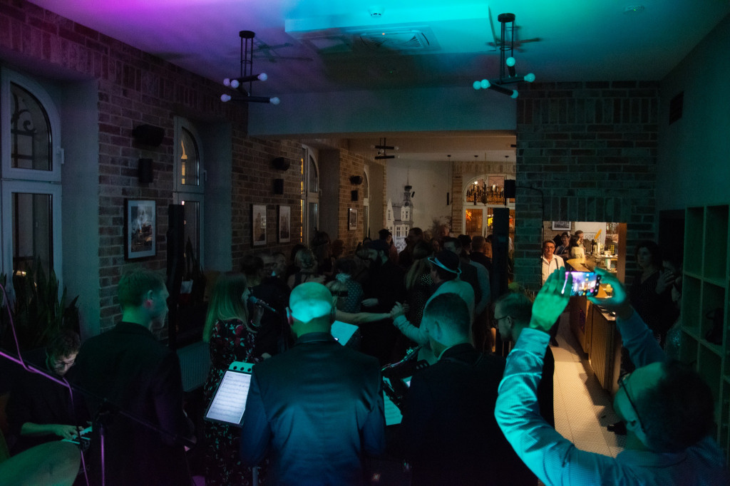 Tarnowskie Góry. Potańcówka w stylu retro [FOTO]