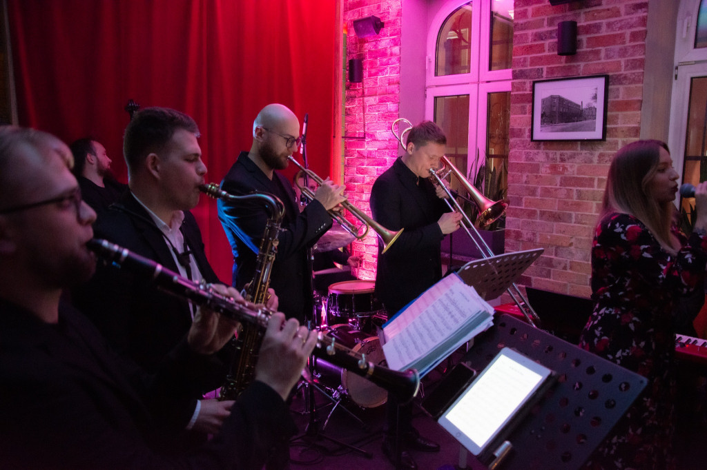 Tarnowskie Góry. Potańcówka w stylu retro [FOTO]