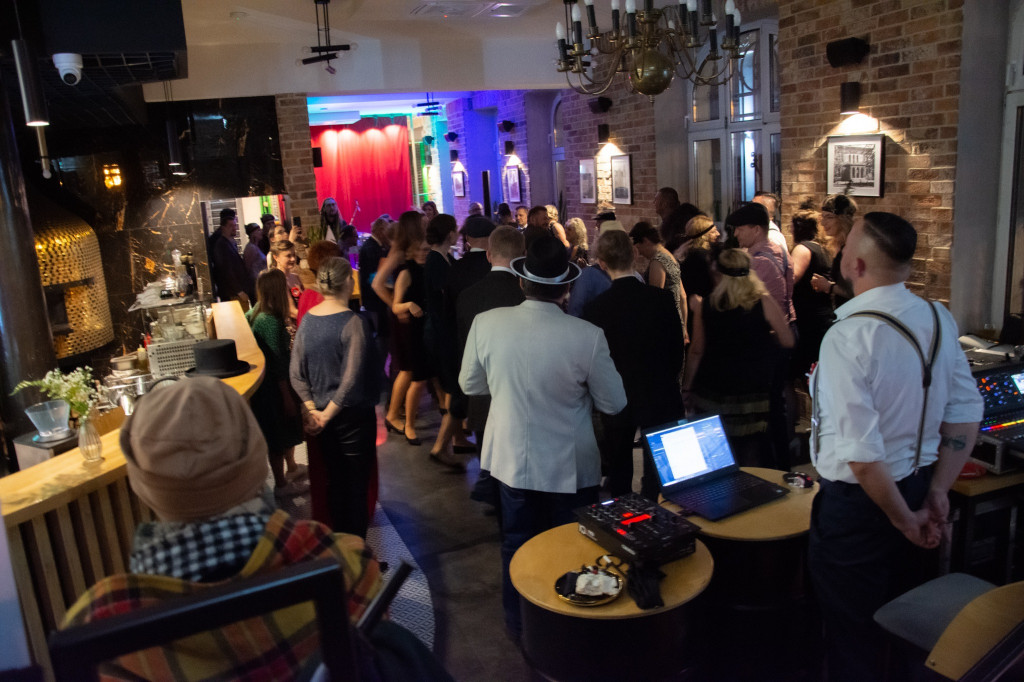 Tarnowskie Góry. Potańcówka w stylu retro [FOTO]