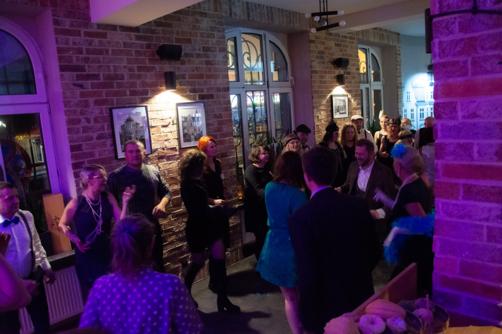 Tarnowskie Góry. Potańcówka w stylu retro [FOTO]