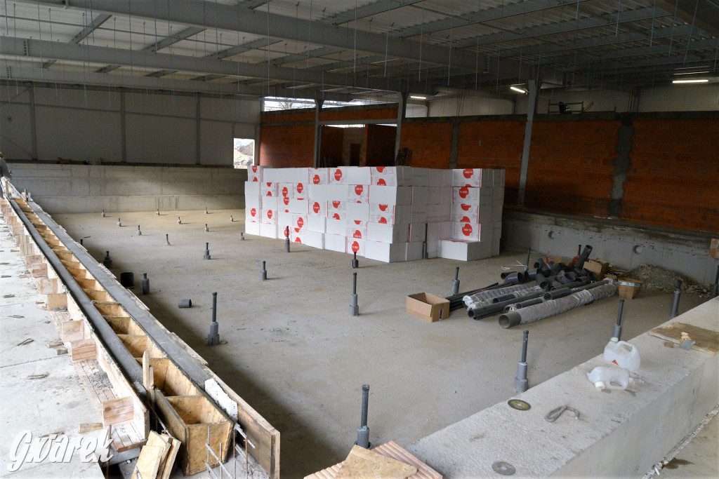 Budują kryty basen w Radzionkowie