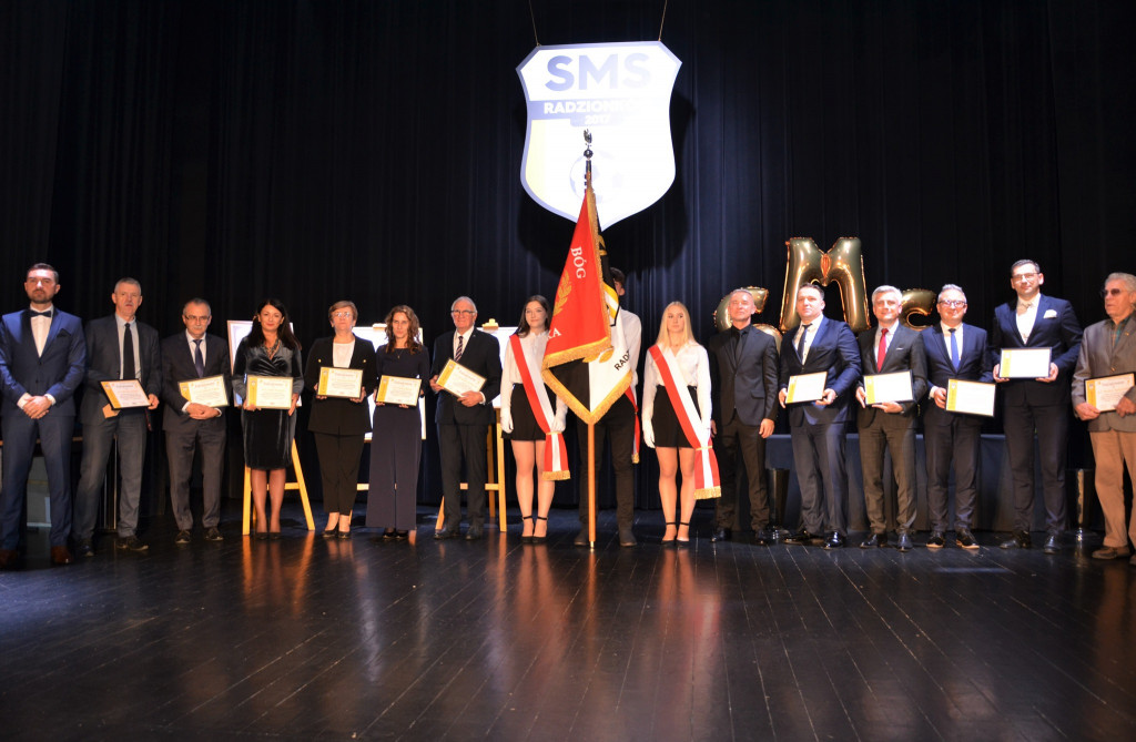 Szkoła sportowa ma 5 lat. Jej patronem został A. Piechniczek