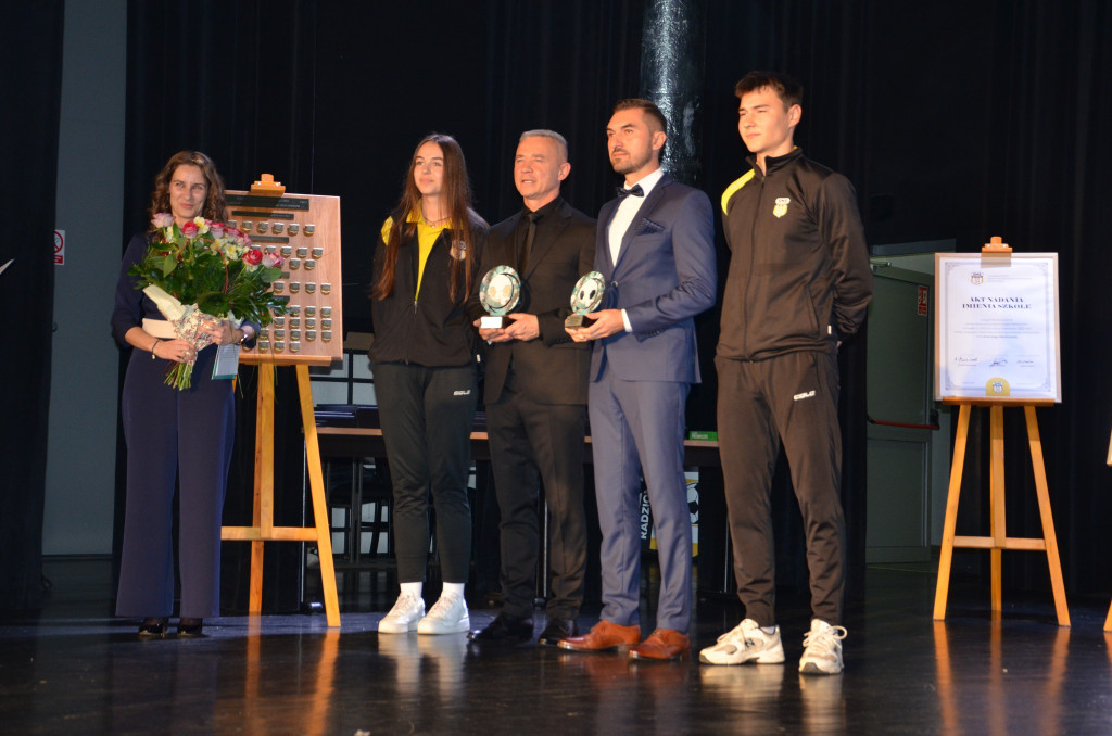 Szkoła sportowa ma 5 lat. Jej patronem został A. Piechniczek