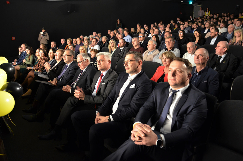 Szkoła sportowa ma 5 lat. Jej patronem został A. Piechniczek