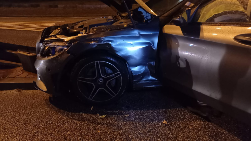 Wypadek na DK 78. Dwóch rannych