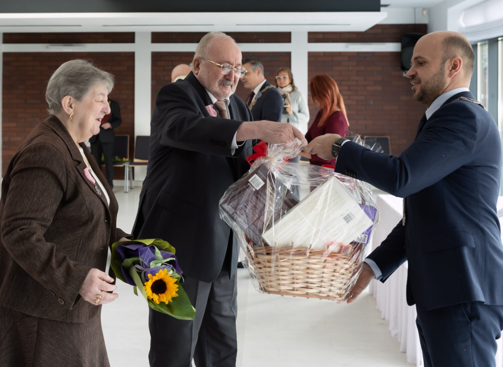 Jubileusze małżeńskie: świętowali złote gody