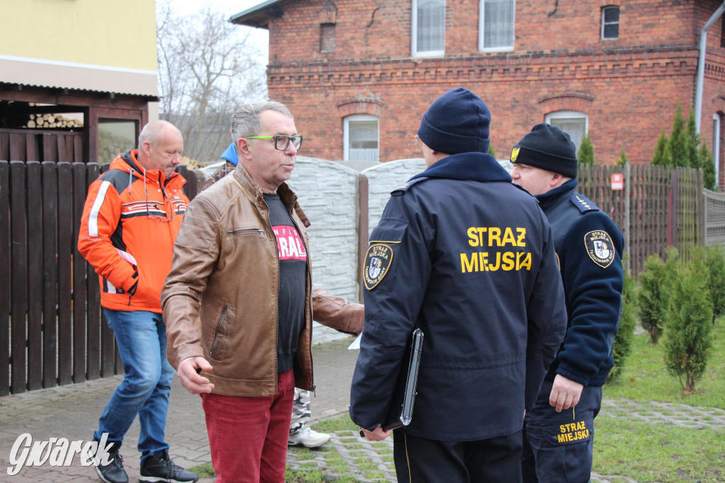 Bobrowniki Śląskie. Poszło o kawałek trawnika