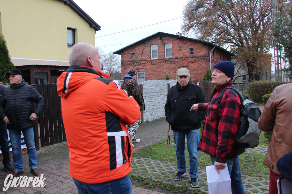 Bobrowniki Śląskie. Poszło o kawałek trawnika