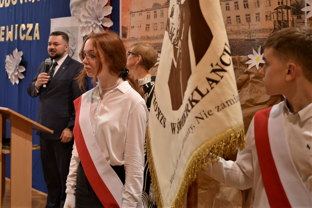 Świerklaniec. 100-lecie Szkoły Podstawowej im. A. Mickiewicza