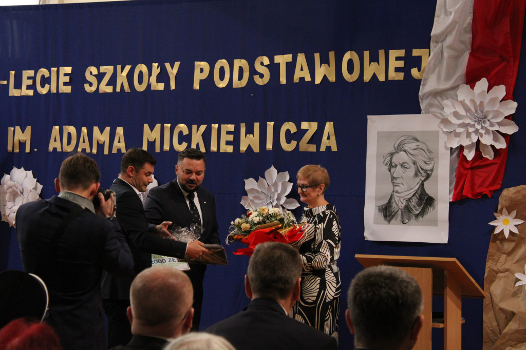 Świerklaniec. 100-lecie Szkoły Podstawowej im. A. Mickiewicza