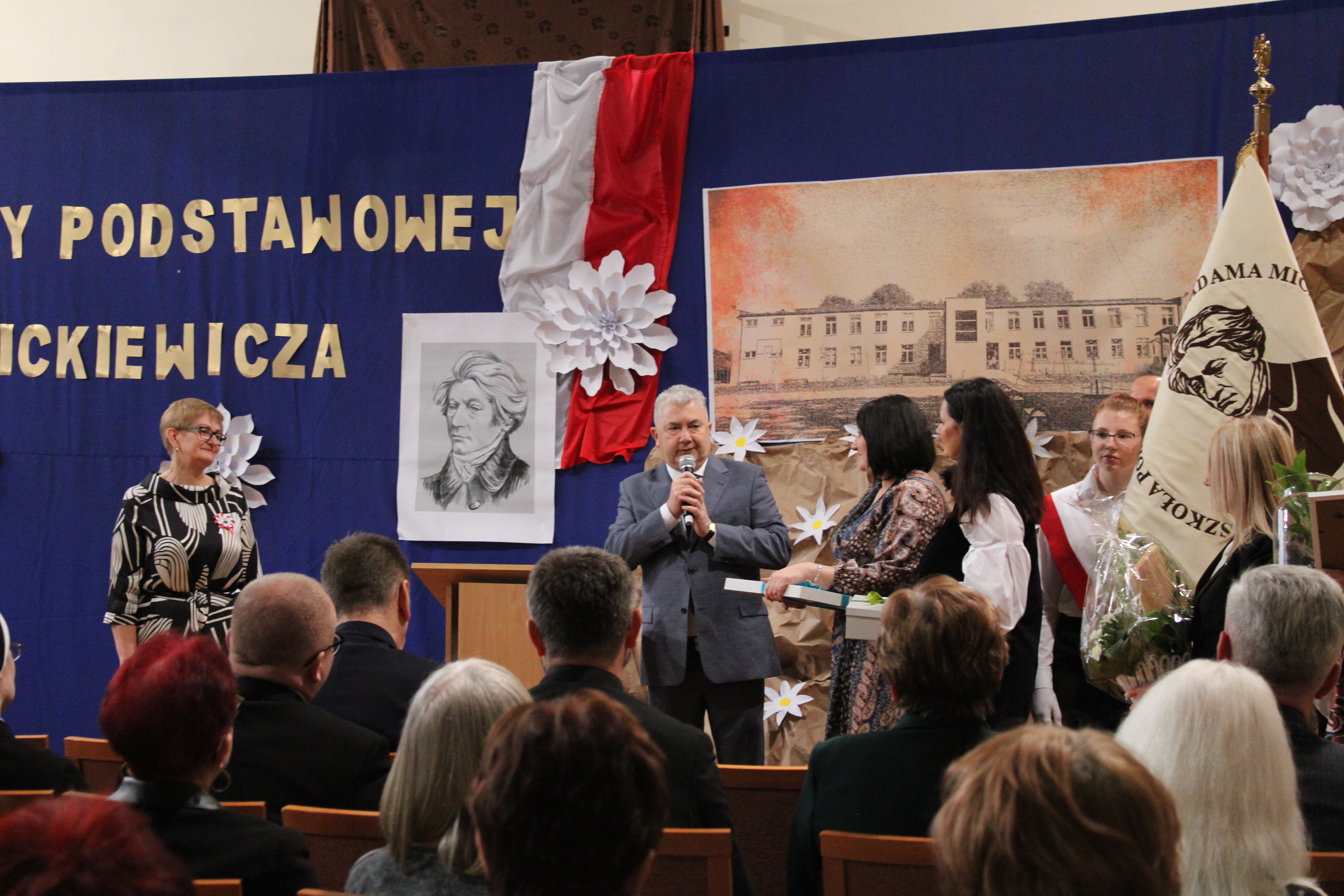 Świerklaniec. 100-lecie Szkoły Podstawowej im. A. Mickiewicza