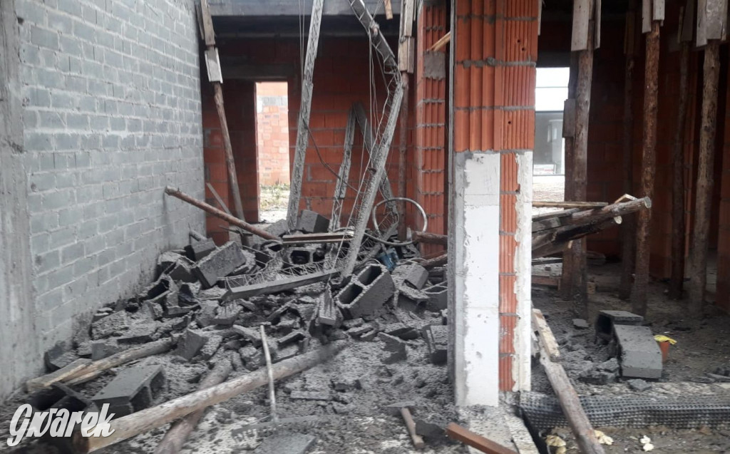 Tarnowskie Góry, Sowice. Wypadek przy budowie domu