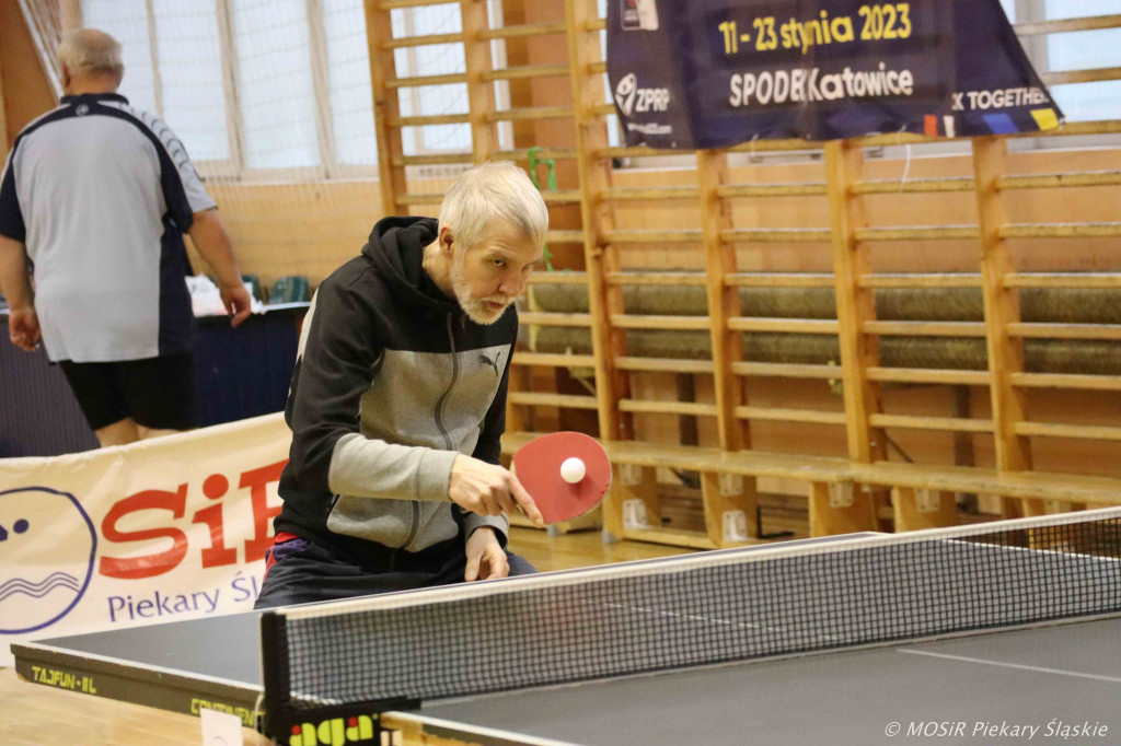 Grand Prix w hali sportowej