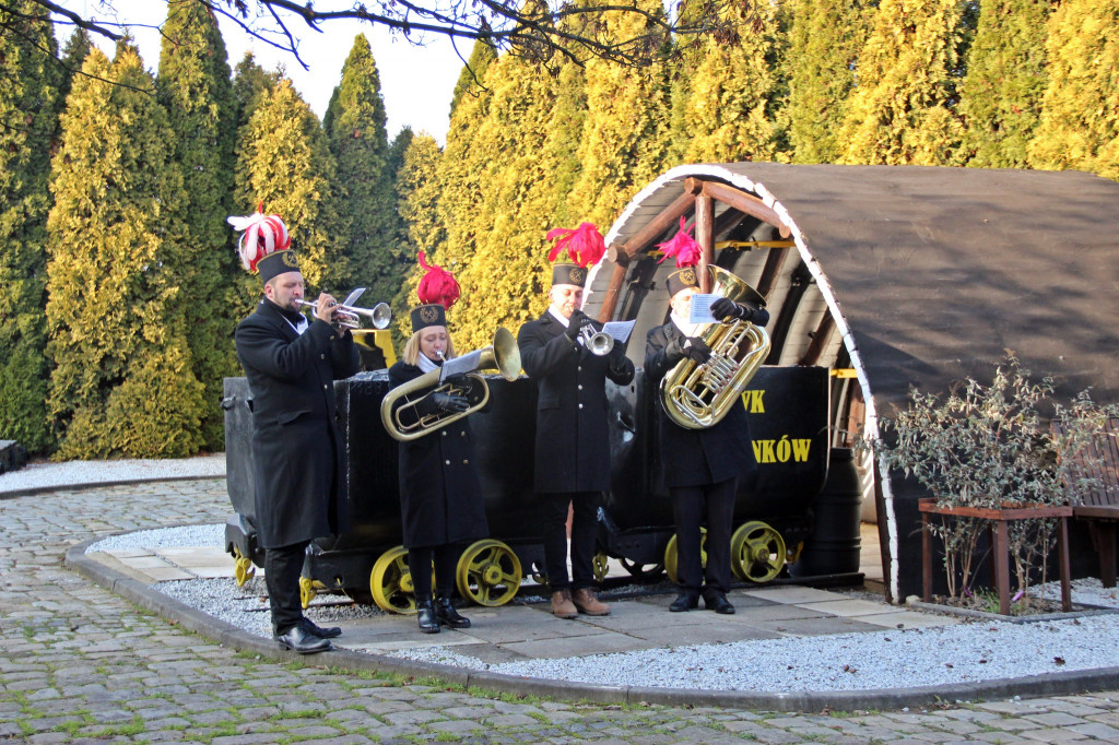 Barbórka w Radzionkowie: górnicza pobudka
