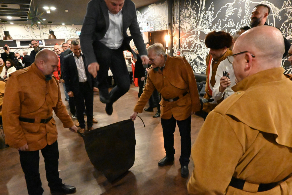 Nowi przewodnicy już po pasowaniu