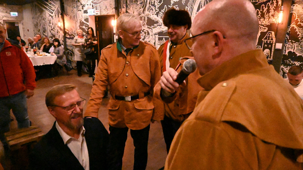 Nowi przewodnicy już po pasowaniu