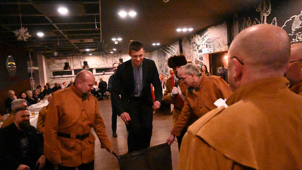 Nowi przewodnicy już po pasowaniu