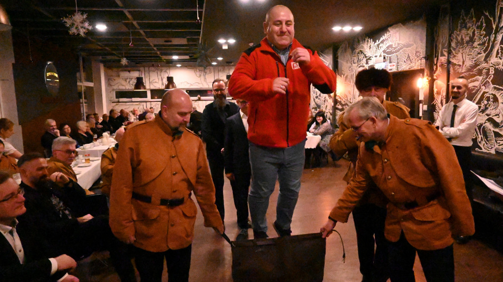 Nowi przewodnicy już po pasowaniu