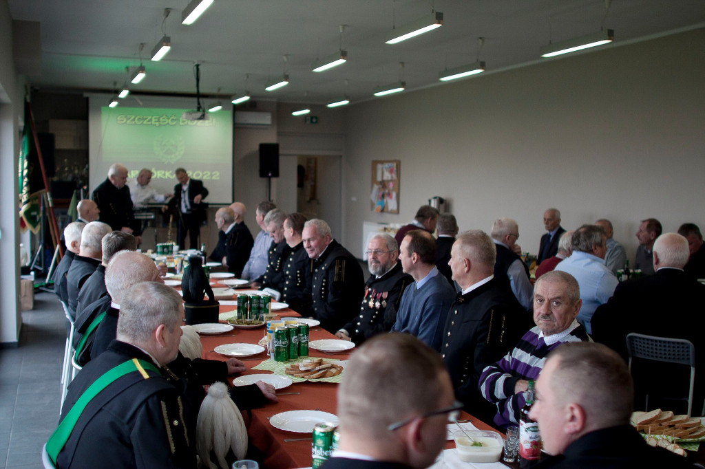 Barbórka w Orzechu. Msza, przemarsz, biesiada