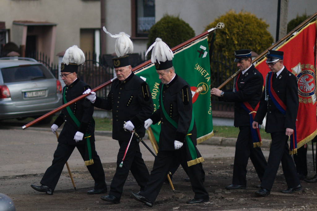 Barbórka w Orzechu. Msza, przemarsz, biesiada