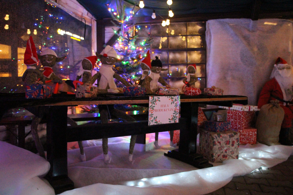 Ogród świąteczny przy burgerowni Wyrąbane