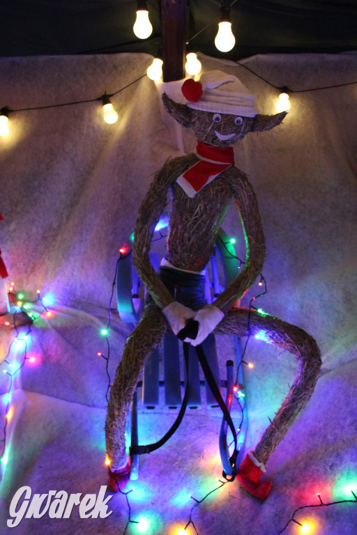 Ogród świąteczny przy burgerowni Wyrąbane