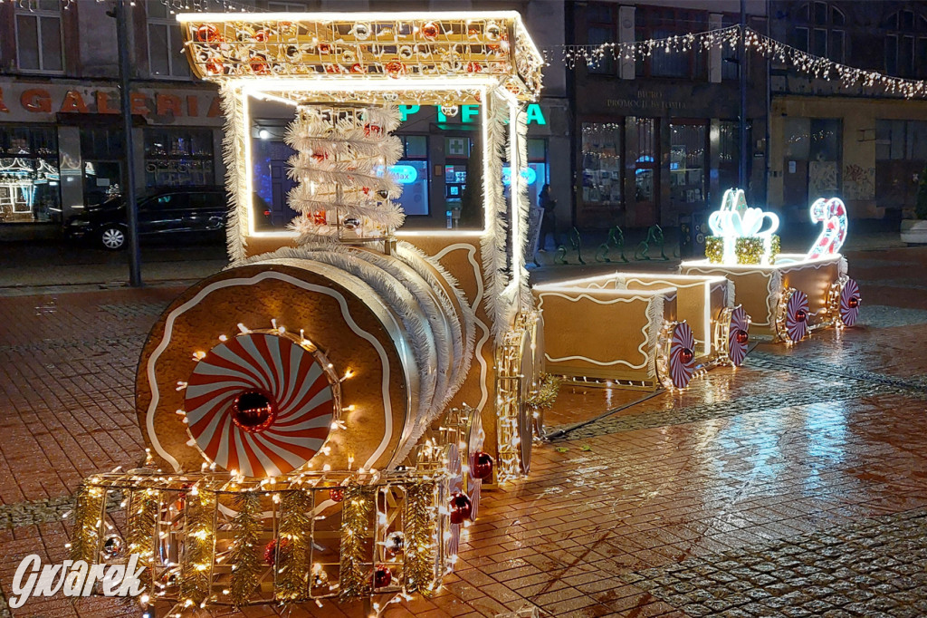 Świąteczny nastrój na rynku w Bytomiu