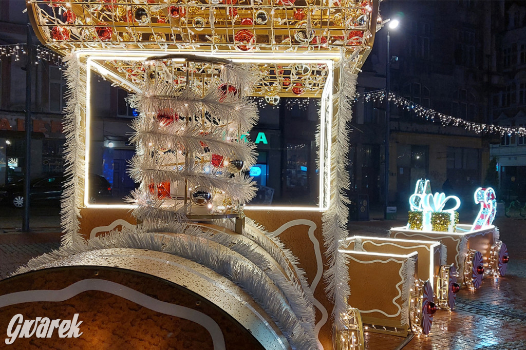 Świąteczny nastrój na rynku w Bytomiu