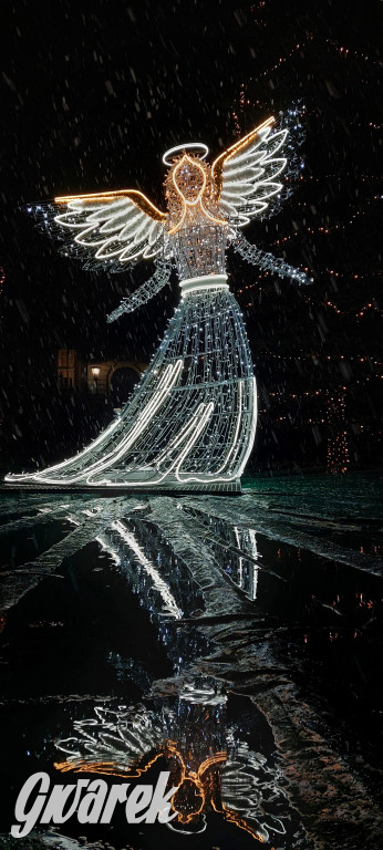 Świąteczny nastrój na rynku w Bytomiu