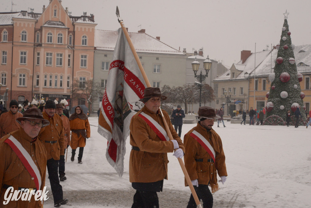 Tarnowskie Góry. Barbórkowa górnicza parada