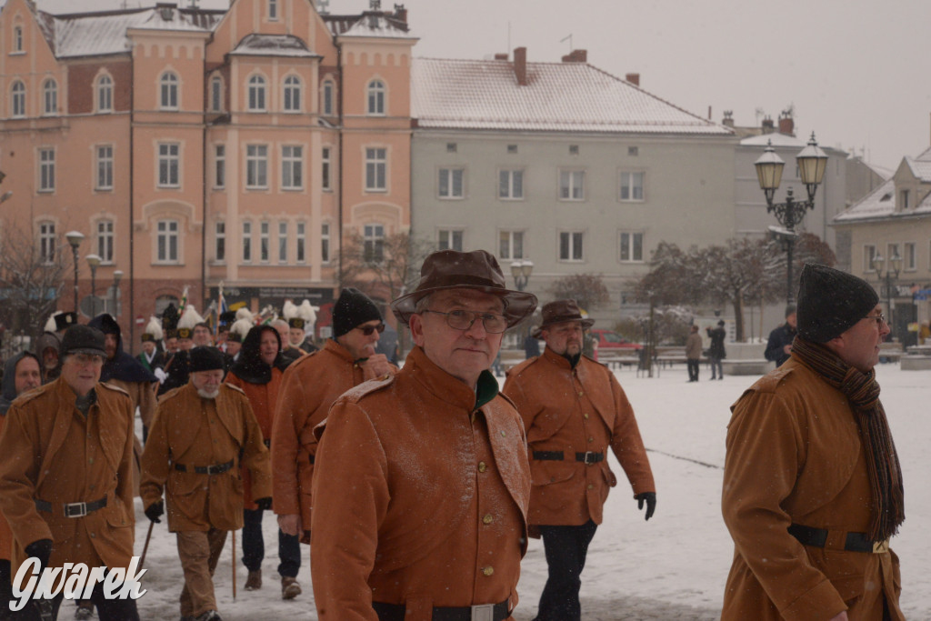 Tarnowskie Góry. Barbórkowa górnicza parada