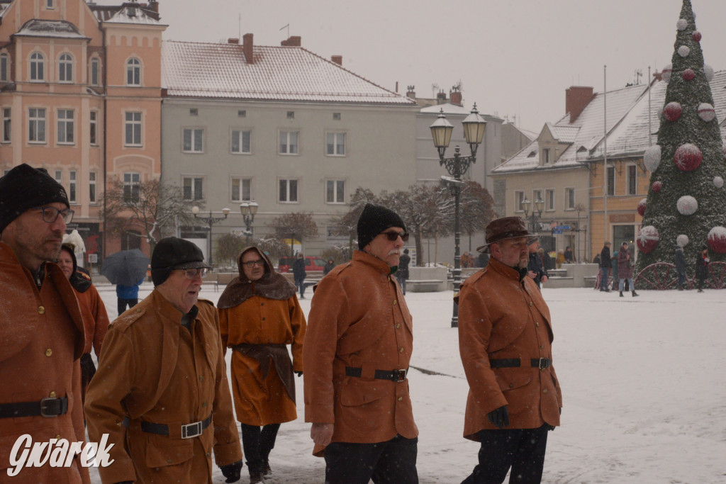 Tarnowskie Góry. Barbórkowa górnicza parada