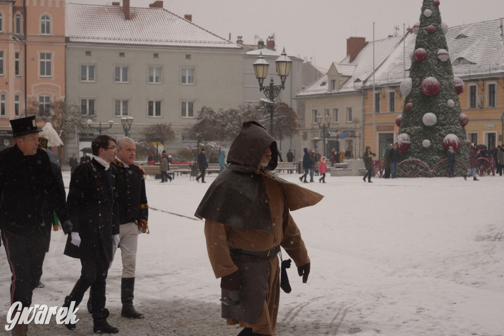Tarnowskie Góry. Barbórkowa górnicza parada