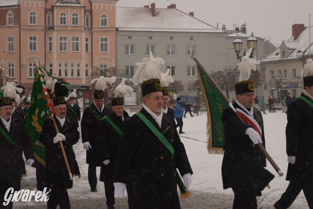 Tarnowskie Góry. Barbórkowa górnicza parada