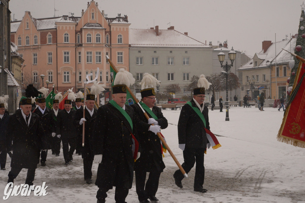 Tarnowskie Góry. Barbórkowa górnicza parada