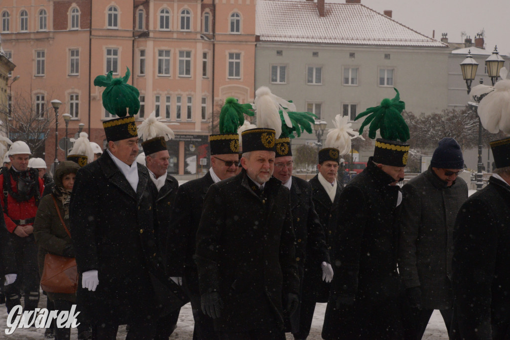 Tarnowskie Góry. Barbórkowa górnicza parada