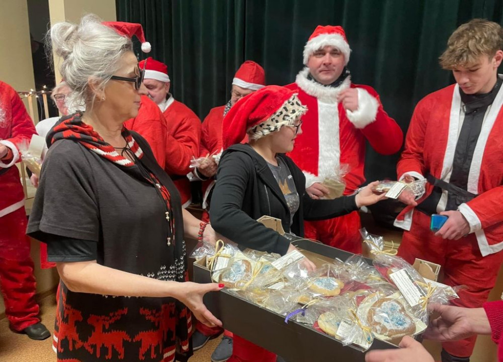 MotoMikołaje w akcji. Pomogli dzieciom