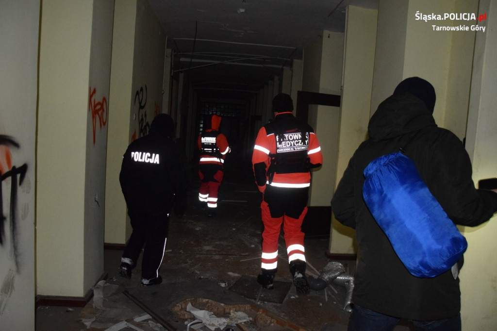 Idą mrozy. Ruszyli na pomoc bezdomnym