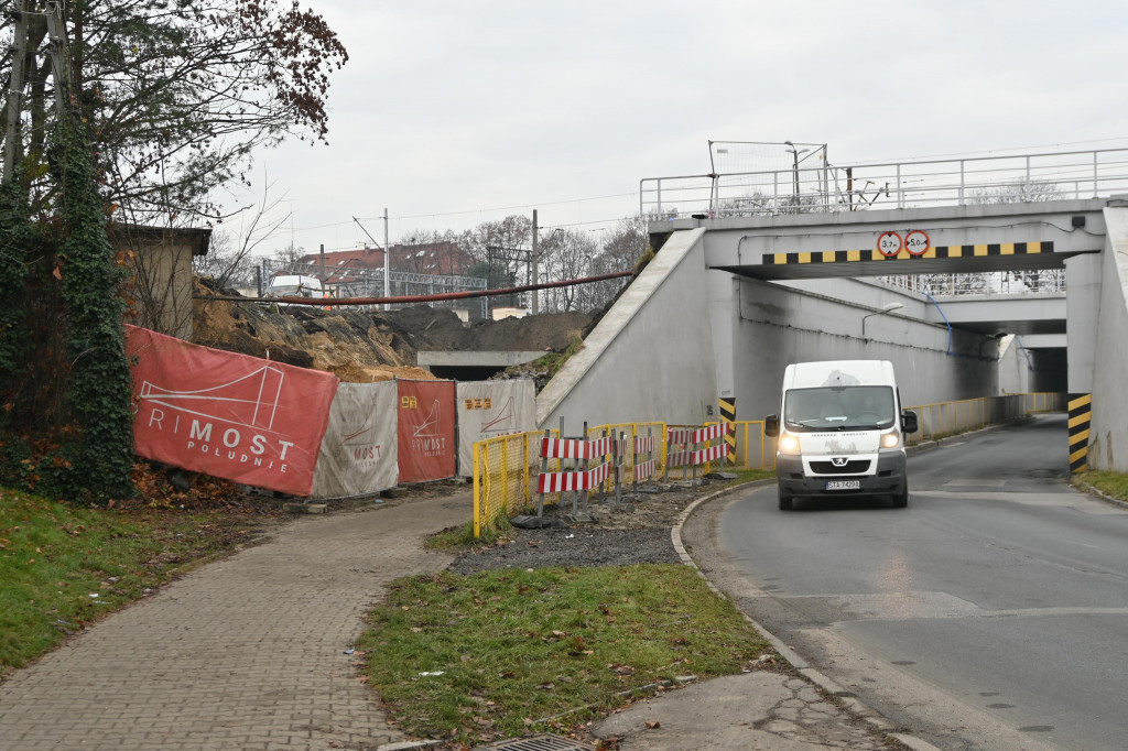 Tunel przeszedł test lokomotywy, kłopot z ul. Częstochowską