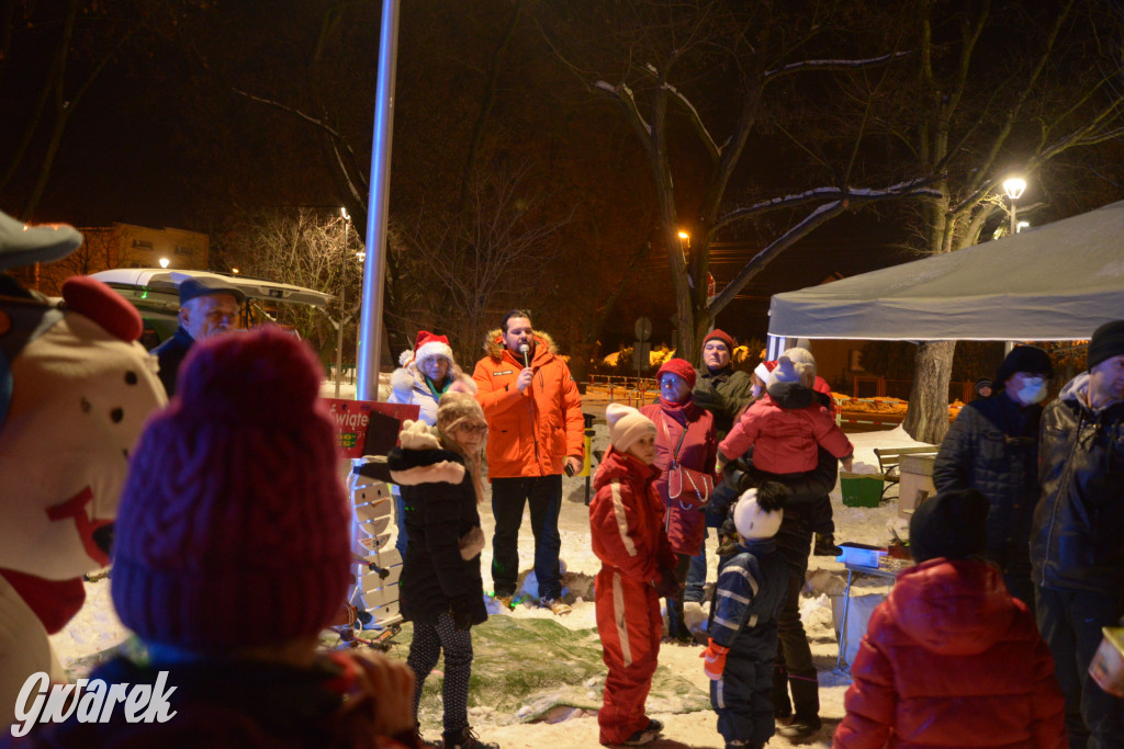 Bobrowniki Śląskie - strojenie choinki