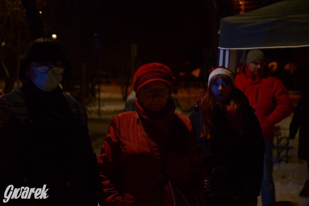 Bobrowniki Śląskie - strojenie choinki