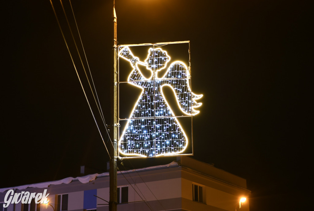 Świąteczne ozdoby na naszych ulicach