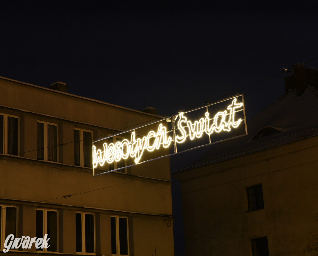 Świąteczne ozdoby na naszych ulicach