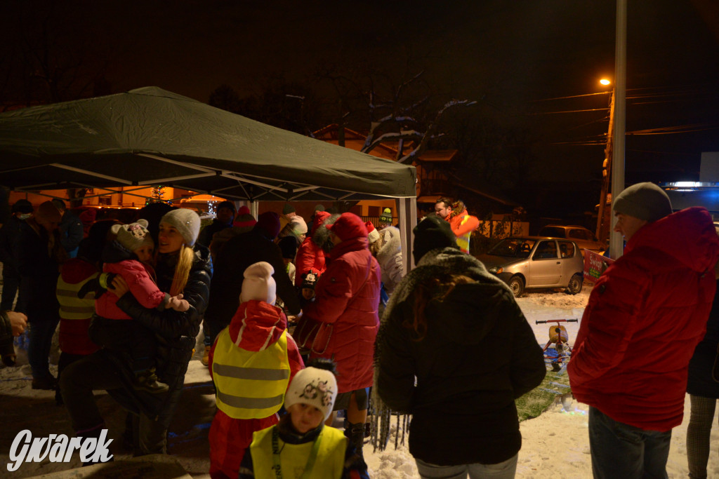 Bobrowniki Śląskie - strojenie choinki