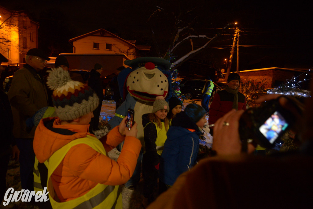 Bobrowniki Śląskie - strojenie choinki
