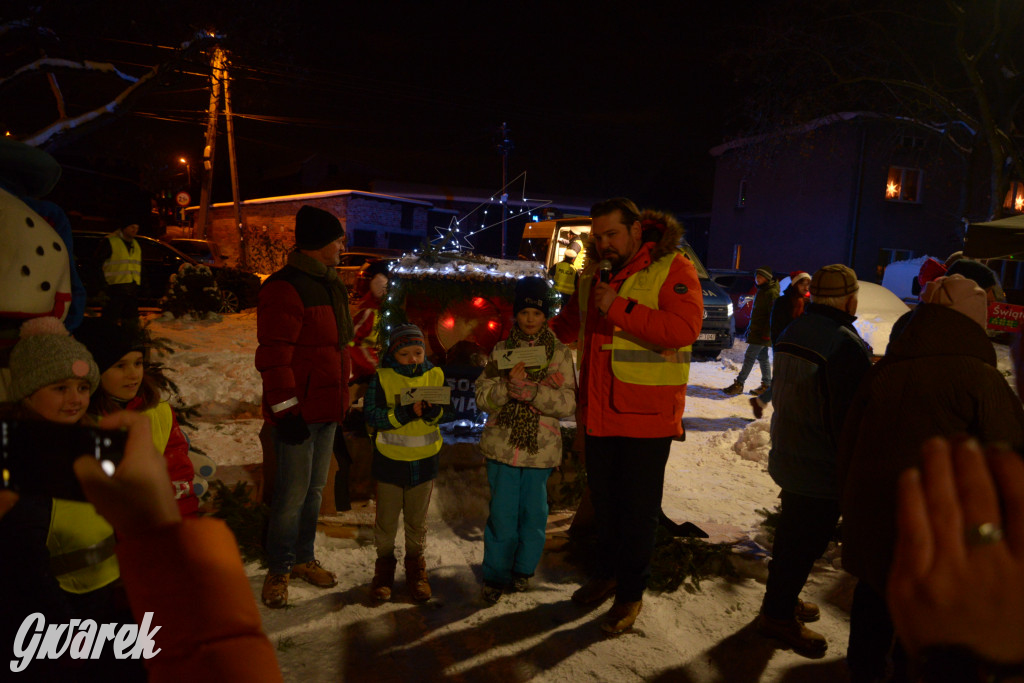Bobrowniki Śląskie - strojenie choinki