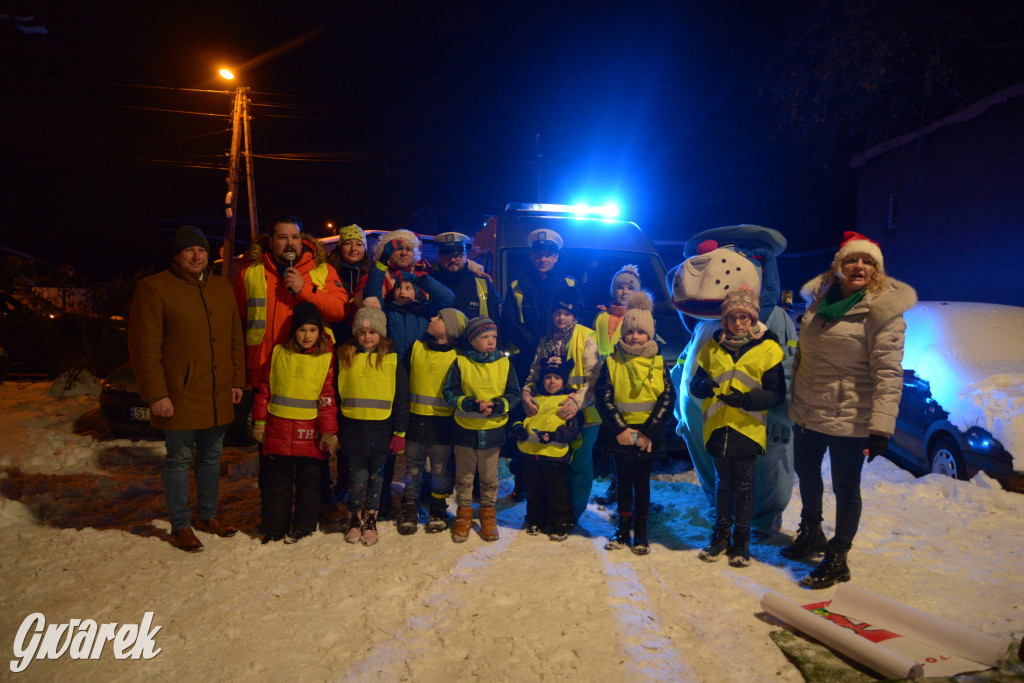 Bobrowniki Śląskie - strojenie choinki